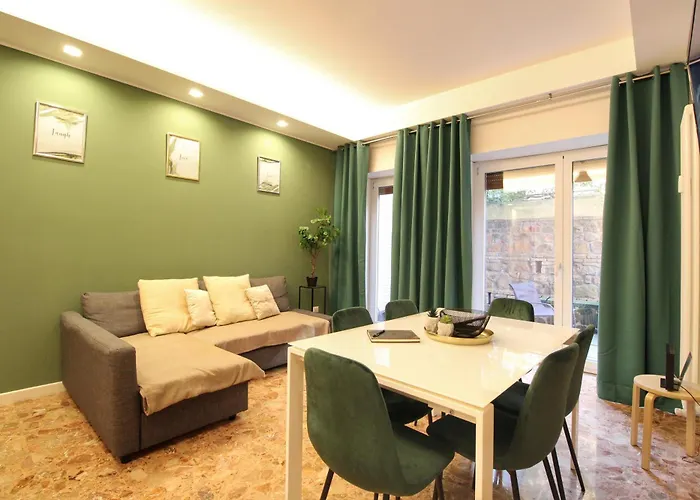 Delicious 2 Bed And Garden By Yh Апартаменты