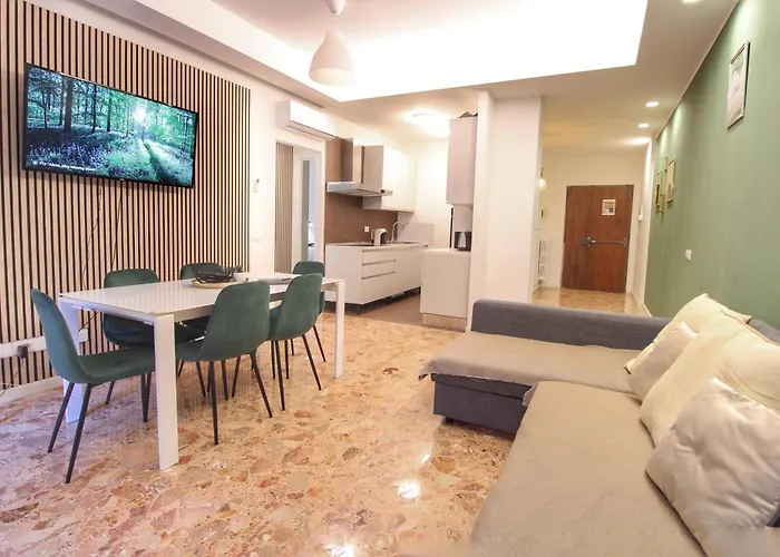 Delicious 2 Bed And Garden By Yh Appartement Rome